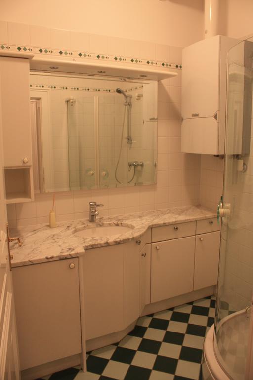 Apartment Schönbrunn Wien Rum bild